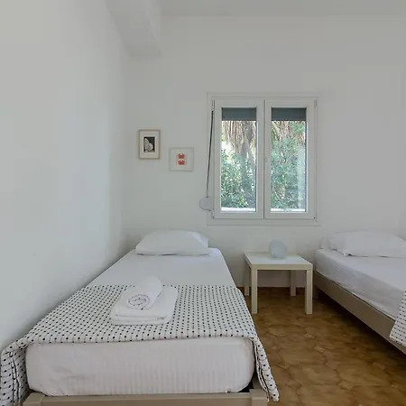Comfortable Two Bedroom Apartment Parikia (Paros)